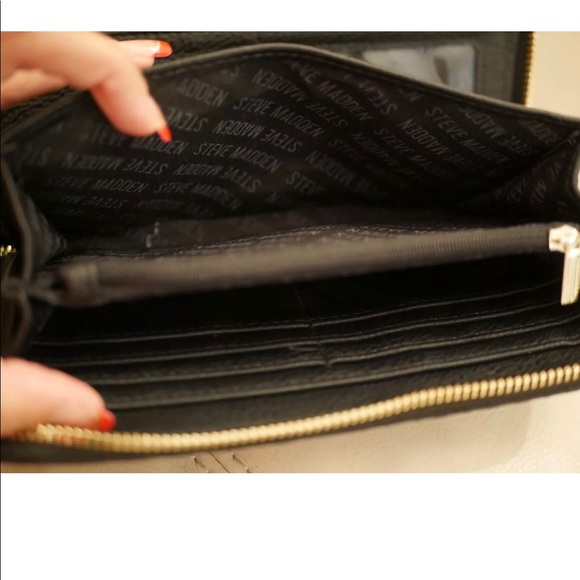 Steve Madden Logo Wallet Wristlet Organizer Black - Picture 4 of 4